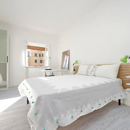 Emanuele Filiberto By Halldis Apartment Rome